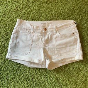 Old Navy White Boyfriend Denim Shorts